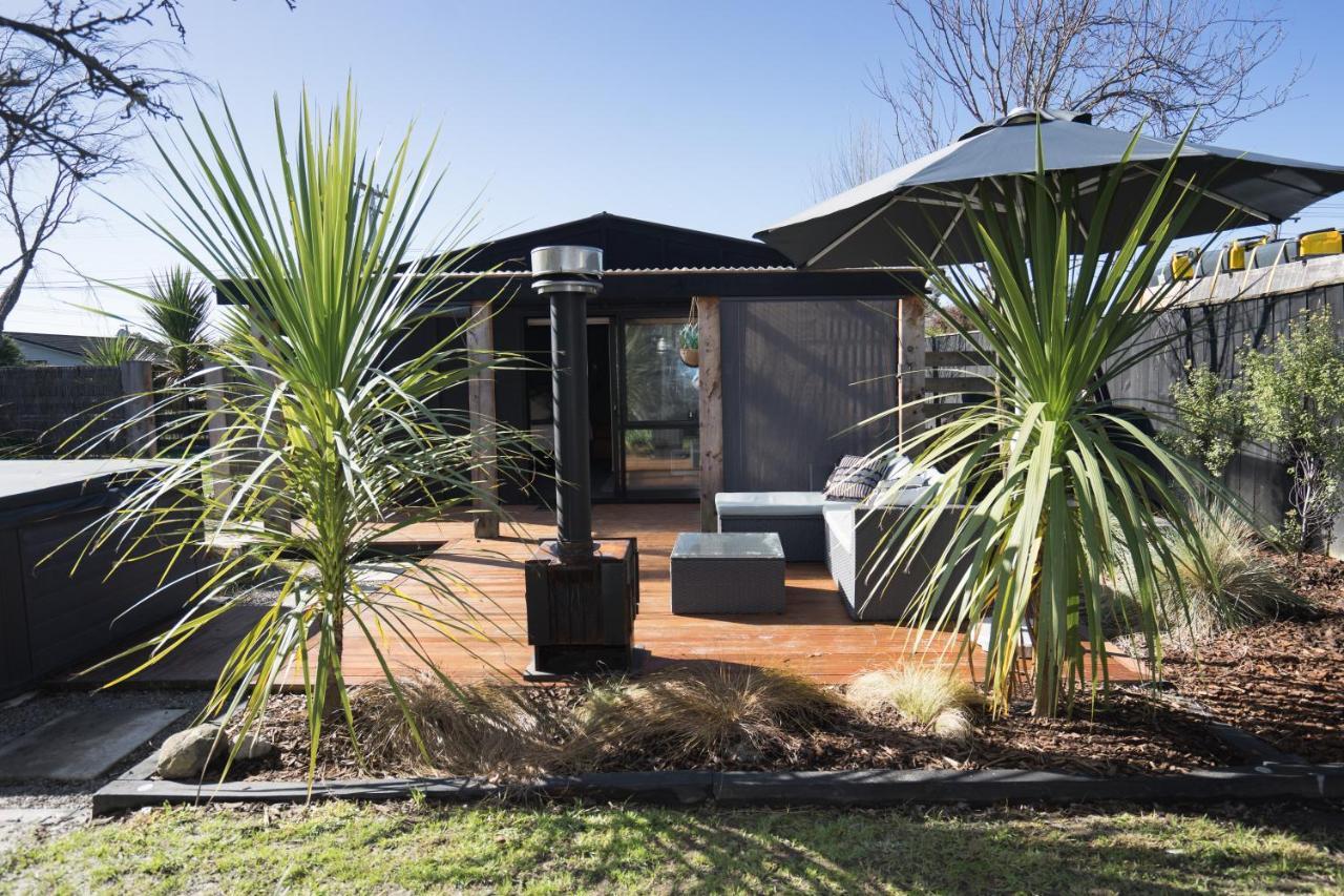 Bach On Daniel Villa Martinborough Exterior photo